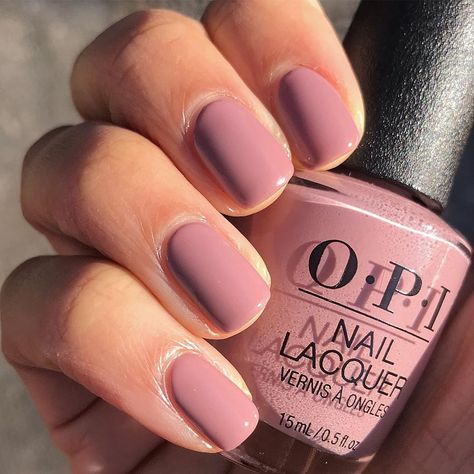 Opi Nail Polish Colors, Nail Paint Shades, Sheer Nails, Mauve Nails, Beautiful Nail Polish, Pretty Nail Polish, Nude Nail Polish, Summer Shades, Opi Nail Polish