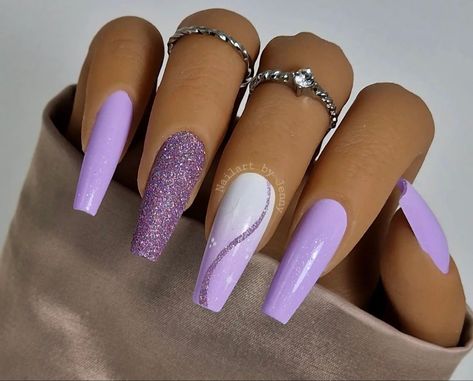 Fancy Lavender Nails, Purple And White Nail Art, Nail Art Lilla, Lavender And Silver Nails, Cute Spring Nails Acrylic Coffin, Nails Lilla, Ombré Nails With Design, Lilla Nails, Fierce Nails