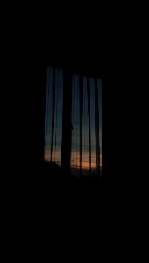 Morning Pics Aesthetic, Bali Wallpaper Iphone, Dark Morning Aesthetic, Night Room Aesthetic, Morning Wallpaper Aesthetic, Morning Window, Dark Morning, Photo Ciel, Aesthetic Morning