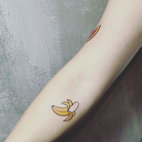 banana tattoo 13ink.namto Simple Banana Tattoo, Banana Tattoo Ideas, Banana Tattoo Minimalist, Bread Tattoo, Banana Tattoo, Mexico Tattoo, Pride Tattoo, Tattoo Filler, Temp Tattoo