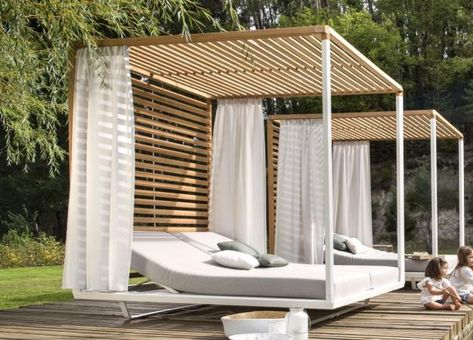 Contemporary Sun Loungers | Modern Garden Furniture London Cabana Ideas Backyard, Garden Daybed, Pavilion Garden, Outdoor Pool Furniture, Contemporary Garden Furniture, Garden Day Bed, Pool Bed, Teak Garden Furniture, Outdoor Cabana