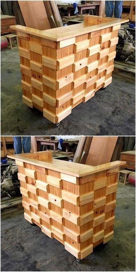 There are over 16,000 (!) woodworking plans which you can download instantly. You will not be disappointed with this one as I have tried some of the others and they were lacking in the instructions which they gave and were hard to understand. #Woodworking #woodworkingplans #woodworkingideas #Woodworkingprojects #Woodworkers #Tedswoodworking Bar Con Pallet, Palet Bar, Wood Pallet Tables, Pallet Bar Diy, Pallet Bar, Amazing Woodworking, Pallet Designs, Pallet Decor, Wooden Pallet Projects