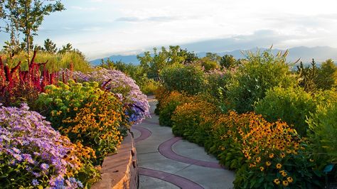 Hillside Gardens, Red Butte Garden, Utah Ski Resorts, Utah Skiing, Salt Lake City Downtown, Hillside Garden, Better Homes And Garden, Relaxing Activities, Scenic Byway