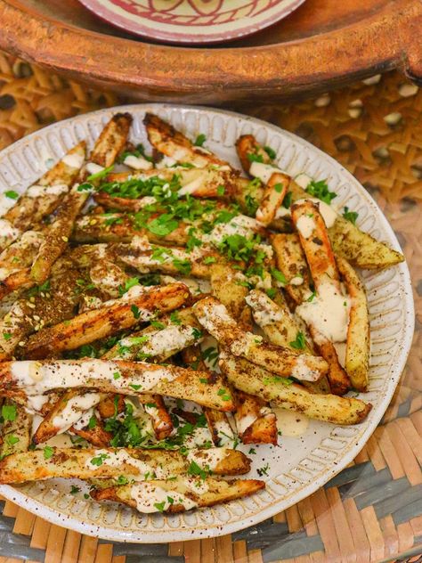 Vegan Whole Food, Healthy Fries, Hummus Recipe Homemade, Homemade Tahini, Middle East Recipes, Za Atar, Homemade Hummus, Tahini Sauce, Healthy Ingredients