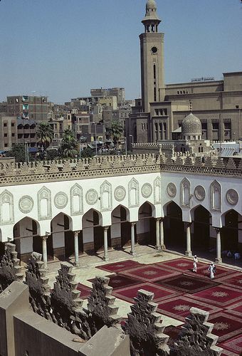 A peek inside Al-Azhar Mosque and University Al Azhar University Cairo Egypt, Al Azhar University, Azhar Mosque, Egypt Wallpaper, Arabic Literature, Kartu Pokemon, Al Azhar, Muslim World, Old Egypt