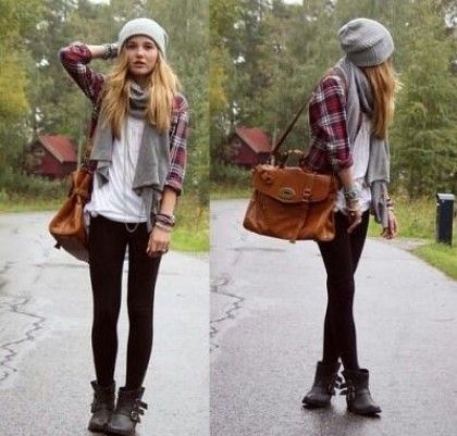 What to Wear with Leggings | StyleCaster -- if it works with leggings, it works with a black pencil skirt! Scene Girl, Look Grunge, Fashion 90s, Winter Leggings, Legging Outfits, Cute Winter Outfits, Outfit Trends, Outfits With Hats, Fall Fashion Trends