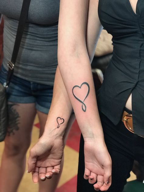 Stepmom and stepdaughter matching tattoos in support of my Asperger’s syndrome Stepmom Tattoo, C Tattoo, Tattoo For Son, Step Mom, Mother Daughter Tattoos, Step Daughter, Mom And Daughter, Easy Art, Tattoos For Daughters