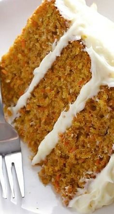 Classic Carrot Cake Recipe, Best Carrot Cake Recipe, The Best Carrot Cake, Gluten Free Carrot Cake, Best Carrot Cake, Cake Bars, Carrot Cake Recipe, Köstliche Desserts, Savoury Cake