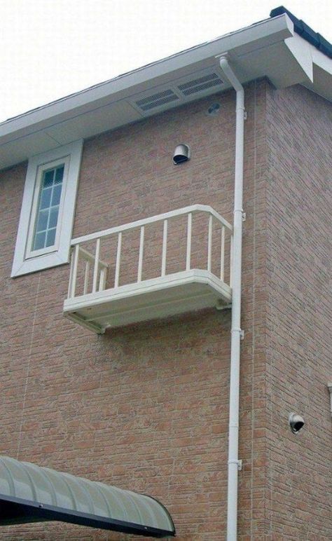 26 Facepalm-Worthy Construction Fails - Wtf Gallery Architecture Fails, Construction Fails, Best Funny Photos, Crazy House, You Had One Job, Design Fails, Epic Fails Funny, Bad Design, One Job