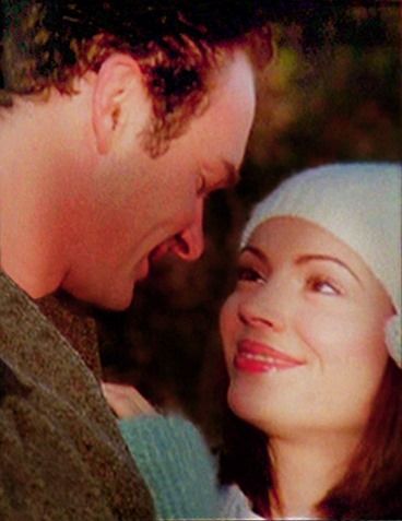 Cole And Phoebe, Charmed Phoebe, Phoebe Charmed, Phoebe And Cole, Halloween Live Wallpaper, Charmed 1998, Charm Tattoo, Julian Mcmahon, Charmed Tv Show