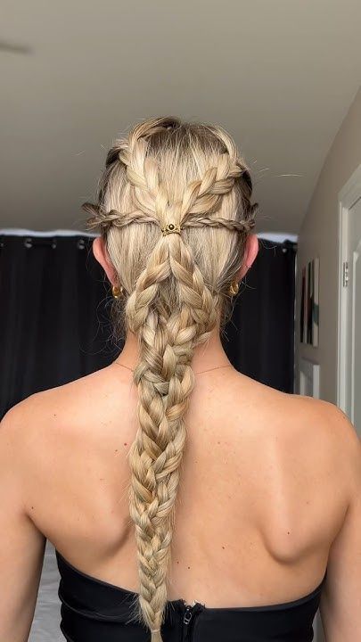 Targaryen Hair Braids, Halloween Hair For Work, Rhaenyra Targaryen Braids, Targaryen Hairstyles Tutorial, Rhaenyra Hairstyles, Rhaenyra Targaryen Hairstyle, House Of The Dragon Hairstyles, Starry Hairstyles, Rhaenyra Wedding