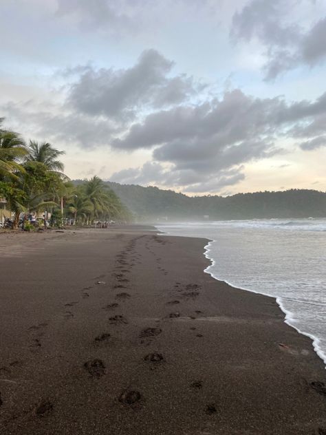 Aesthetic Horse Riding, Jaco Costa Rica, Cost Rica, Costa Rica Beaches, Adventure Inspiration, Costa Rica Travel, Jaco, Vacation Places, Travel Goals