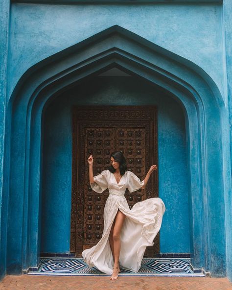 Racquel Natasha on Instagram: “Welcome to my Moroccan palace 🕌🇲🇦 in @bashparis #bashmuse #letscelebratewithbash” Moroccan Photoshoot, Moroccan Palace, Rocky Barnes, Moroccan Fashion, Boho Life, Influencers Fashion, Fashion Photoshoot, Teen Fashion Outfits, Female Travel