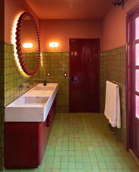 Color Combinations Bathroom, Red And Green Bathroom, Green And Red Bathroom, Green Bathroom Restaurant, Bright Green Tile Bathroom, Green Mexican Tile Bathroom, Green Bathroom Suite Retro, Spa Vanity, Green Glossy Tiles Bathroom