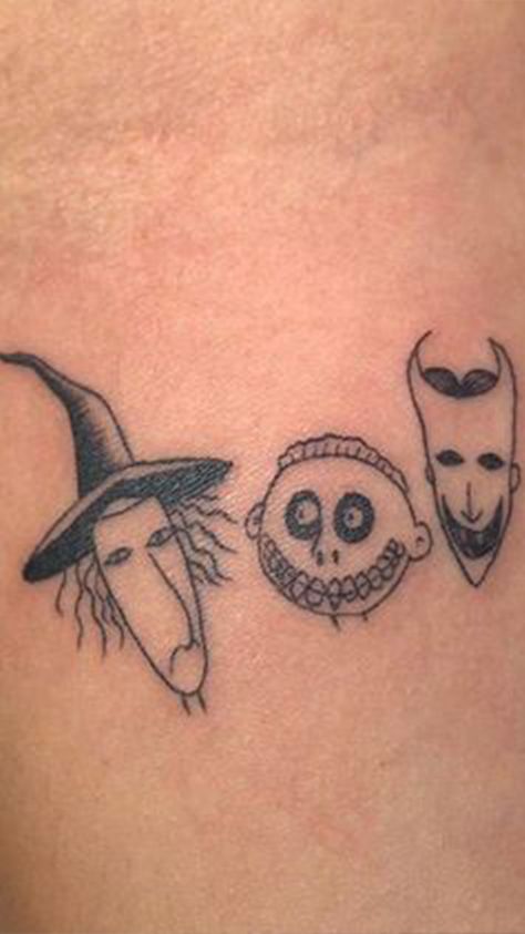 Shen Long Tattoo, Rip Tattoos For Mom, Cute Halloween Tattoos, Tim Burton Tattoo, Feminine Skull Tattoos, Nightmare Before Christmas Tattoo, Feminine Tattoo Sleeves, Funky Tattoos, Witch Tattoo