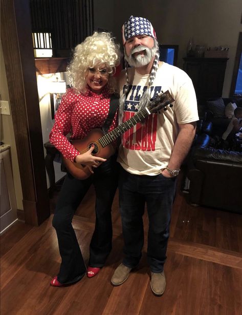 Iconic Musician Costume, Halloween Costumes Musician, 1970s Couple Costume, 80s Musicians Costumes, 70s Costumes Couple, Old People Halloween Costumes Couples, Famous Musician Costume Ideas, Todd And Margo Costume, Mrs Doubtfire Costume