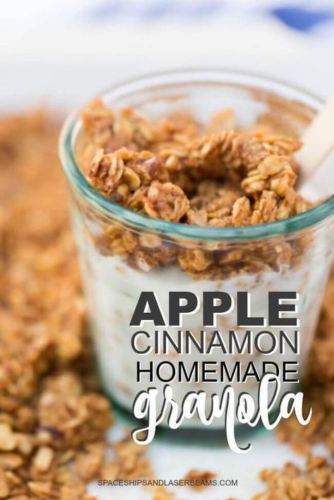 Cinnamon Granola Recipe, Apple Cinnamon Granola, Apple Granola, Granola Recipe Healthy, Cinnamon Granola, Granola Recipe Homemade, Granola Healthy, Granola Recipe, Cinnamon Apple