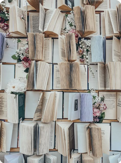 Aesthetic Book Photos Wallpaper, Spring Library Aesthetic, Books Wallpaper Backgrounds Laptop, Book Phone Wallpaper Backgrounds, Ipad Book Wallpaper, Book Theme Wallpaper, Ipad Wallpaper Book Aesthetic, Book Phone Background, Cute Book Wallpapers Aesthetic