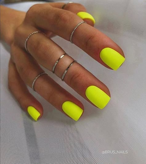 Neon Toe Nails, Gel Toe Nails, Diy Ombre, Summer Toe Nails, Vacation Nails, Bright Nails, Upgrade Your Look, Acrylic Nails Coffin Short, White French