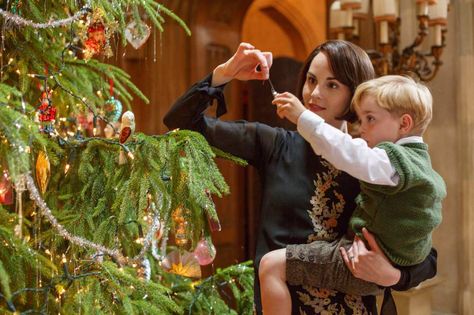 Downton Abbey Recap: A Modest Proposal -- Vulture Downton Abbey Christmas, British Period Dramas, Lady Mary Crawley, Downton Abbey Series, Julian Fellowes, Christmas Episodes, Christmas Stories, Downton Abby, Surprise Engagement