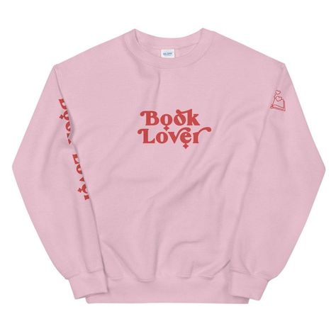 In this edition of Book Lovers Wish List, we’ve found the best 2022 Valentine’s Day gifts for book lovers. These bookish Valentine’s Day gifts will be sure to please and delight your book lover valentine this Valentine’s Day. #ValentinesDayforBookLovers #BookishValentinesDay All About Books, Strong Female Protagonist, Aesthetic Sweaters, Book Merch, Gifts For Book Lovers, About Books, Female Protagonist, Strong Female, Day Wishes