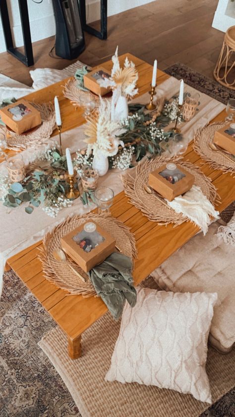 bachelorette ideas, bridal party ideas, luxury picnic for bachelorette, bridal party picnic, wedding party picnic, boho bridal picnic Bachelorette Party Picnic, Bachelorette Picnic Ideas, Bougie Bachelorette Party, Cottagecore Bachelorette Party, Boho Bachelorette Party Decorations, Picnic Bachelorette Party, Boho Chic Bachelorette Party, Boho Bachelorette Party Ideas, Bougie Picnic