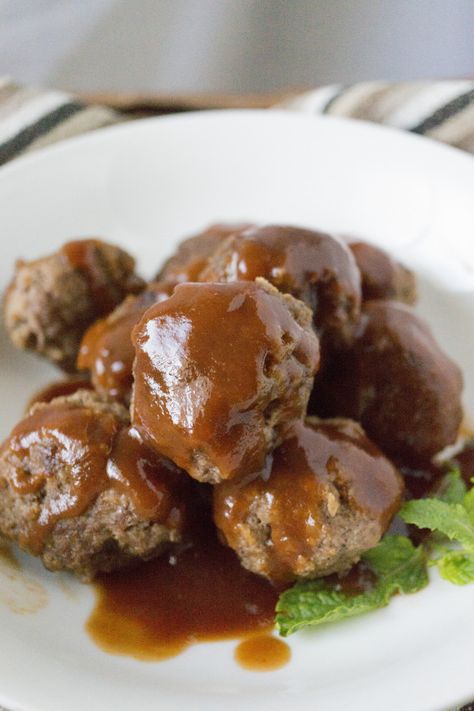 Hoisin Tomato Sauce Asian Meatballs Easy Meatball Sauce, Easy Meatball, Asian Meatballs, Tender Meatballs, Shrimp Rolls, Meatball Sauce, Meatballs Easy, Beef Meatballs, Fried Shrimp