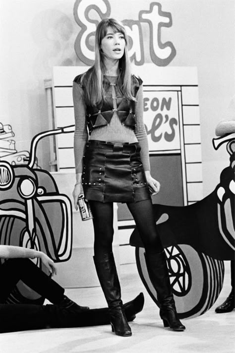 Francoise Hardy Style, 60s France, Francois Hardy, Francoise Hardy, Ice T, Ethical Fashion Brands, Ethical Brands, Rocker Style, 50 Years Ago