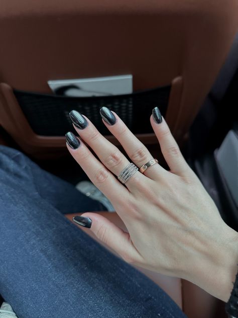 Black Chrome Nails Almond, Black Pearl Nails, Black Chrome Nails, Short Acrylics, Black Cement, Pearl Nails, Black Chrome, Chrome Nails, Pretty And Cute