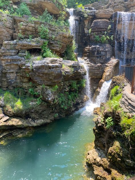 gorgeous waterfall in Missouri Branson Missouri Aesthetic, Top Of The Rock Branson, Missouri Aesthetic, Branson Restaurants, Travel Missouri, Missouri Hiking, Branson Missouri Vacation, Missouri Ozarks, Arkansas Road Trip