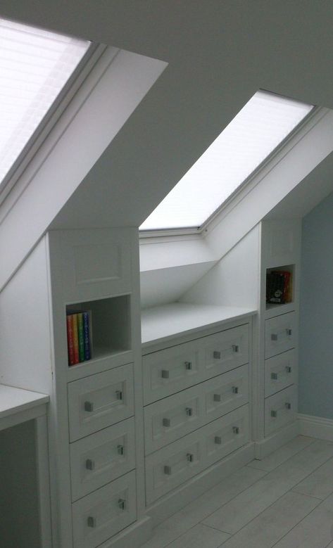 Attic Room Ideas Slanted Walls, Small Attic Room Ideas, Converted Loft, Small Attic Room, Attic Room Ideas, Small Attics, Backyard Waterfall, Eaves Storage, Design Ložnic