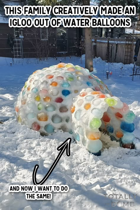 This family had the idea to make an igloo out of water balloons and it's pure genius! Frozen Ice Balls Water Balloons, Snow Igloo Diy How To Build, Waterballon Igloo, How To Build An Igloo, Balloon Igloo Diy, Water Balloon Igloo, Balloon Igloo, Diy Igloo, Sensory Park