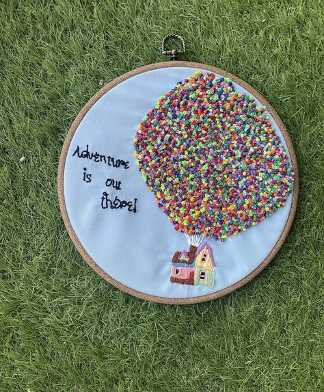 Disney embroidery up Embroidery Up House, Embroidered Ideas, Disney Embroidery Designs, Embroidery Disney, Beginning Embroidery, Up Embroidery, Embroider Ideas, Disney Up, Disney Embroidery