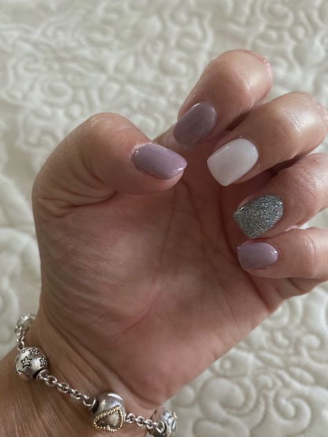 Ombre Nails Gray, Gray Dip Nails, Grey And Purple Nails, Gray And Purple Nails, Purple Gray Nails, Purple And Grey Nails, Neutral Dip Nails, Purple Dip Nails, Purple And Silver Nails