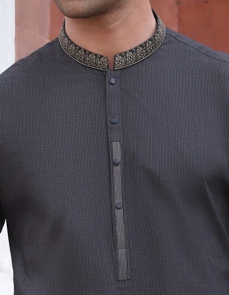 Karhai Designs Men, Kurta Karhai Designs For Men, Traditional Indian Mens Clothing, Muslim Men Clothing, Shalwar Kameez Designs, Man Dress Design, Senator Styles, Boys Kurta Design, Gents Kurta Design