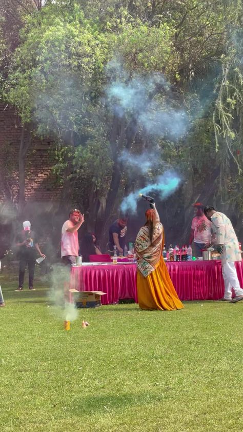 holi celebrations #celebrations #holireels #rajnistastytreats #fbreels #fbviralreels #reelitfeelit #holi2023 #thefoodvoyages #familytime #colourfullife #holi | Rajni's Tasty Treats | Holi Celebration, Tasty Treats, Family Time, Feel Good Videos, Yummy Treats, In America, Cool Gifs, Feel Good, Celebrities