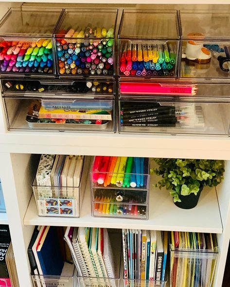 From pegboards to drawers to carts, arts and crafts supplies are all sorted and ready for creativity to flow 🎨✂️ Swipe through for organization inspiration ✨ #artsandcrafts #craftorganization #charlottehomes Coloring Book Organization Storage, Coloring Supplies Organization, Art Room Organization Ideas, Art Desk Organization, Art Material Storage, Art Organization Ideas, Art Supplies Organization, Dream Art Room, Scrapbook Supplies Organization