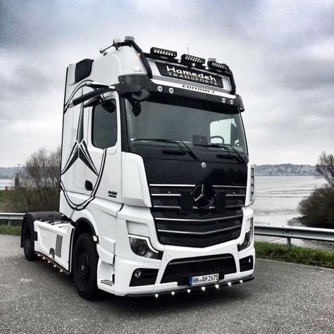 Benz Truck, Truck Life, Mercedes Actros, Mercedes Benz Maybach, Mercedes Truck, Benz Cars, Mercedes Benz Trucks, Trucking Life, Audi Rs6