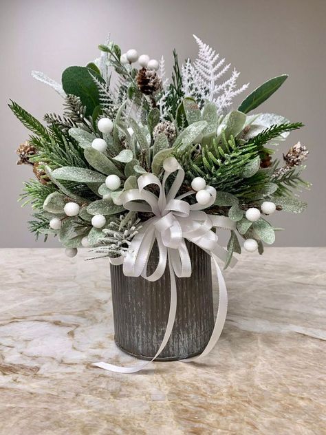 Non-Christmas Winter Decor 2023-2024 15 Ideas | ZTNews Christmas Flower Arrangements Ideas Winter Wonderland, Winter Arrangements Centerpieces, Winter Floral Arrangements Home, Winter Floral Arrangements Centerpieces, Non Christmas Winter Decor, White Arrangement, Winter Flower Arrangements, Winter Floral Arrangements, Winter Farmhouse