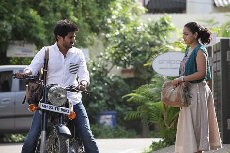 Ok Kanmani, Dulquer Salmaan, Mani Ratnam, Nithya Menen, Best Movie Lines, Cute Celebrity Couples, Movie Pic, Tv Show Outfits, Actor Picture