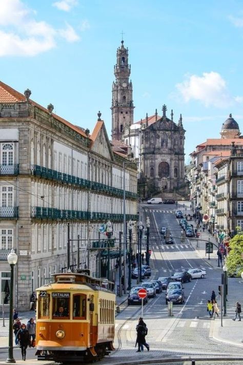 (imagens de vários lugares de Portugal) Portugal é um destino turístico de tirar o fôlego, repleto de maravilhas para explorar. Imagine-se a respirar ar fresco e a sentir a brisa no rosto enquanto caminha por trilhos sinuosos nas montanhas portuguesas. As Serras de Portugal são um tesouro natural que oferecem vistas panorâmicas impressionantes, paisagens intocadas e uma sensação de paz que só a natureza pode proporcionar. Com suas praias deslumbrantes, clima agradável e cultura rica...SAIBA MAIS Porto Travel, Portuguese Culture, Travel Facts, Portugal Travel, Spain And Portugal, Porto Portugal, Spain Travel, Ubud, Tourist Destinations