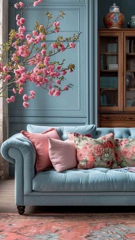 Pink Blue Interior, Pink And Blue Interior Design, Pink And Blue Interior, Pink And Blue Living Room, Blue And Pink Living Room, Ilse Crawford, Blue Interior Design, Green Lounge, Period Living