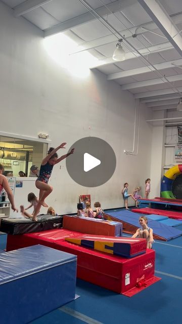 𝐆𝐫𝐚𝐬𝐬𝐫𝐨𝐨𝐭𝐬 𝐆𝐲𝐦𝐧𝐚𝐬𝐭𝐢𝐜𝐬💚 on Instagram: "Working on the “scoop” for round off back handsprings💪✨😎 We emphasize hitting a “c shape” coming out of the round off!

Using this @tumbltrak cheese mat also gives our athletes immediate feedback on their hand placement🔥

#grassroots #grassrootsgymnastics #roundoff #backhandsprings #tumbling #gymnastics #gymnasticsdrills #drilltheskill" Tumbling Drills, Tumbling Gymnastics, Gymnastics Mat, Hand Placement, Back Handspring, Grass Roots, Round Off, April 19, Drills