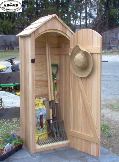 Small Garden Sheds | small cedar garden shed much better for tools just to have a cupboard Outhouse Ideas, Small Shed Plans, Diy Storage Shed Plans, Small Garden Shed, Diy Storage Shed, Wood Shed Plans, Cedar Garden, Garden Tool Shed, Small Sheds