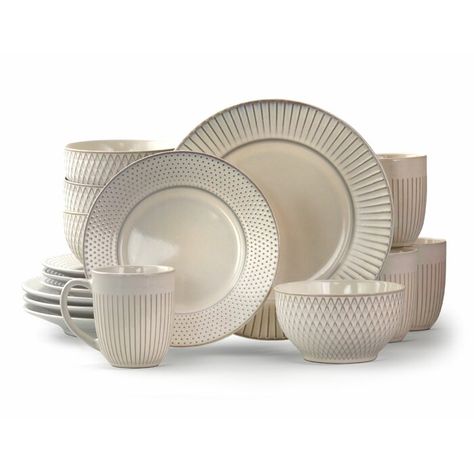 White Dinnerware Set, Dining Etiquette, Stoneware Dinnerware Sets, White Dinnerware, Stoneware Dinnerware, Everyday Meals, Porcelain Dinnerware, Dinner Plate Sets, Diy Room