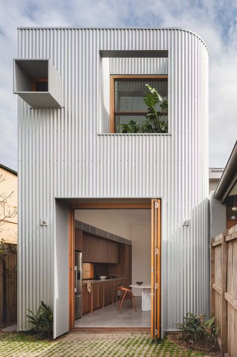 Terrace Home, Back House, Built In Bath, Corrugated Iron, Metal Facade, Timber Windows, Metal Siding, Exterior Cladding, Small Buildings