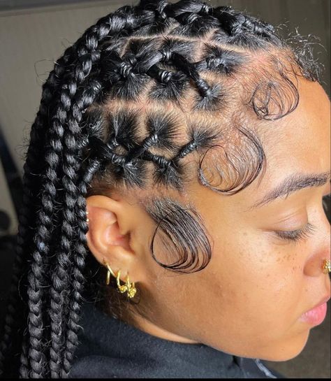 Prom 2k23, Natural Hair Mohawk, Braiding Ideas, Female Hairstyles, Hairstyle Braids, Black Hairstyle, Natural Braided Hairstyles, Quick Natural Hair Styles, Gold Hair Clips