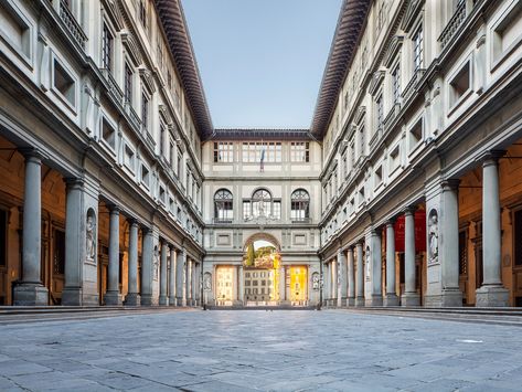 The Uffizi is no secret, but when it comes to Florence, you can't skip the classics. Carve out time to see the expected (Venus de' Medici; The Birth of Venus; Bacchus by Caravaggio; Ognissanti Madonna), but don't miss the Vasari Corridor, which allows you to walk from the Uffizi to the Palazzo Pizzi on the other side of the river. For both, book tickets in advance to avoid waiting in lines. Virtual Museum Tours, Italy Culture, Aubrey Beardsley, Best Of Italy, Uffizi Gallery, Van Gogh Museum, Places In Italy, Vatican Museums, Johannes Vermeer