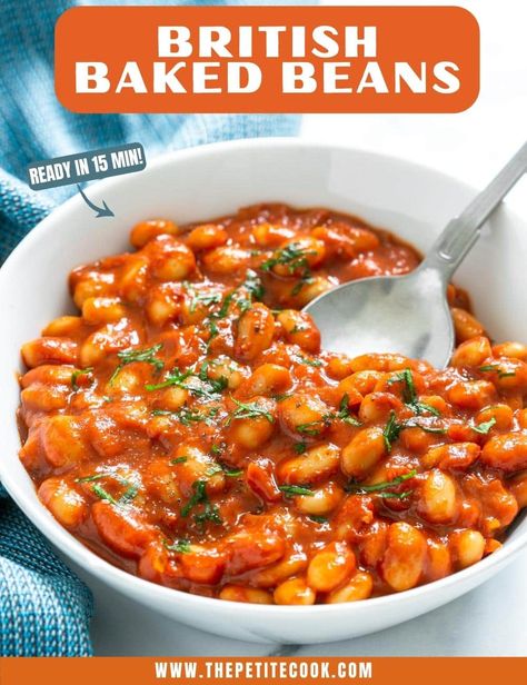 Homemade British baked beans are a traditional dish you can make from scratch in 20 minutes. They taste way better than canned baked beans! British Baked Beans Recipe, British Baked Beans, Breakfast Baked Beans, Bacon Baked Beans, Baked Beans From Scratch, Vegetarian Baked Beans, Heinz Baked Beans, Savory Bacon, Canned Baked Beans