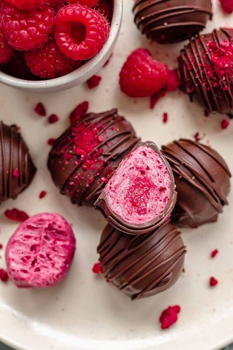 Raspberry Filled Chocolates, Raspberry Ganache Filling, White Chocolate Ganache Filling, Chocolate Raspberry Truffles, Marshmallow Fluff Fudge, Raspberry Truffles, Raspberry Ganache, Raspberry White Chocolate, Ganache Filling